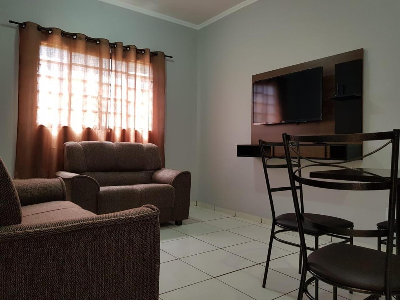 Del Rey Guest Flat Διαμέρισμα Dourados Εξωτερικό φωτογραφία